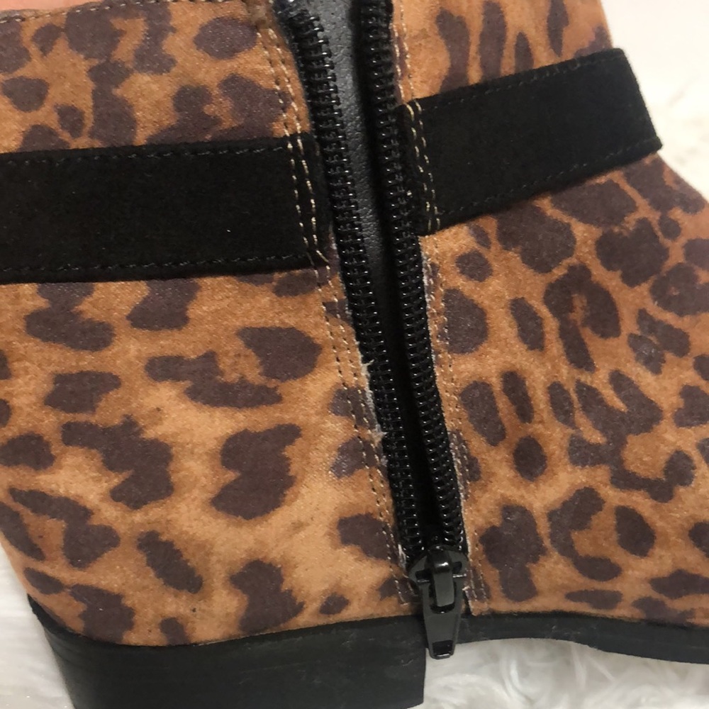 NWOT Mia Big Girls Ankle Boots Animal Print - Picture 8 of 16